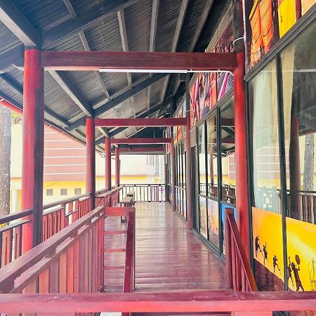 Henisi Homestay Mang Den Kon Von Kla 外观 照片
